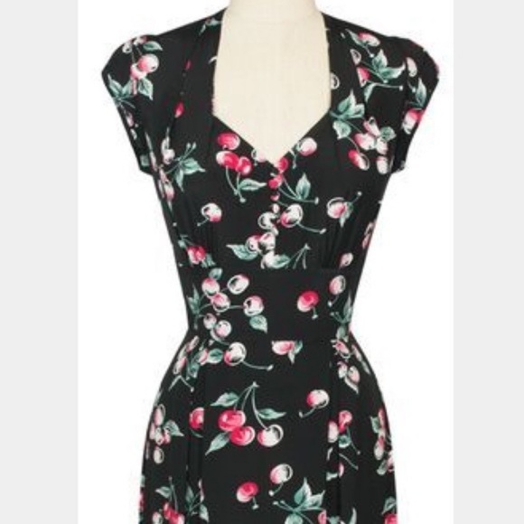 Cherries Jayna - Picture 2 of 5